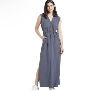Athleta Marlow Maxi Dress Womens 1X Sleeveless V-Neck Lightweight Pockets Travel